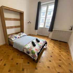 Room 1 แฟนแทสติก อินน์ วอร์ซอ - เอ็นเอส25, โรงแรม & ที่พัก Nowy Świat-Uniwersytet