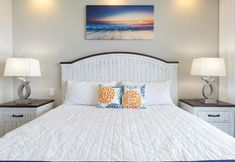 Others 3 Modish 2 BR Condo at Encantame Towers Velero 2204