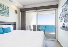 Lain-lain 3 Splash in The New Lazy River and Sleep In Luxury Encantame Towers C 1204