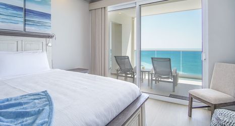 Others 2 Imagine Coming to This Gorgeous 2 Bedroom Condo E1002