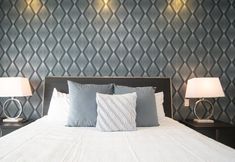 อื่นๆ 4 Amaizing Condo by the Beach Encantame W1704