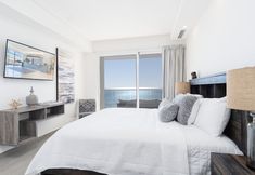 기타 3 Amazing 2 Bedroom Beach Front Condominium at Encantame C1102