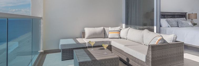 기타 Amazing 2 Bedroom Beach Front Condominium at Encantame C1102