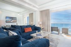 Lain-lain Splash in New Lazy River/stay in Modern Luxury Encanatmae 703