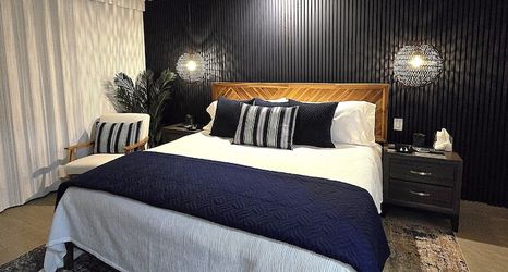 อื่นๆ 2 Beautiful 2 Bedroom Corner Beach Front Condominium Encantame Velero 905