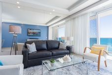 Others Splash in The New Lazy River and Sleep In Luxury Encantame C-1104