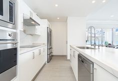 Lainnya 7 Stunning 2 Bedroom Corner Beach Front Condominium Encantame C-1105