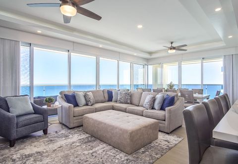 Khác Luxury Modern Condo at Encantame Towers E1405