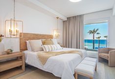 Others 6 Gorgeous 2 Bedroom Condominium