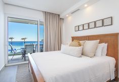 Others 5 Gorgeous 2 Bedroom Condominium