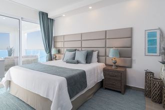 その他 4 Impressive & Beautiful 3 Bedroom end Unit Ocean Front Encantame C-1901