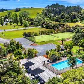 Primary image 1 Riverside Matakana, Campbells Bay Villas