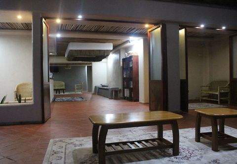 Lain-lain Montane Safaris Hotel Entebbe