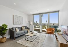 Others 7 Executive 2-bed With Stadium View, Great Amenities