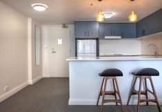 Lainnya 7 Central 1-bed With Parking, Pool, Sauna & Gym