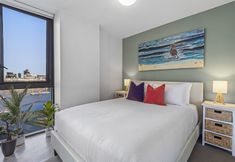 Khác 3 Docklands Waterfront Elegance With Cityscape Views