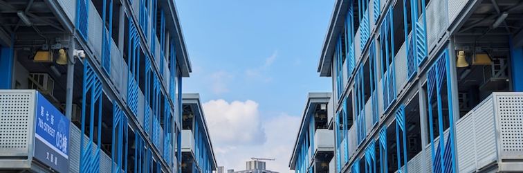 Others Runway 1331 - Enlight