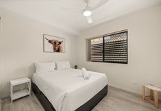 Others 2 Central South Brisbane Stay With Pool Access