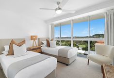 Khác 3 ULTIQA Points North