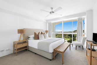 Khác 4 ULTIQA Points North