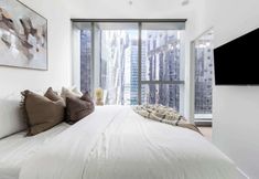 Others 2 Chic 2BR Apt Opposite Southern Cross, City Views
