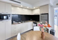 Others 6 Brisbane CBD Stay With Pool & Gym Access