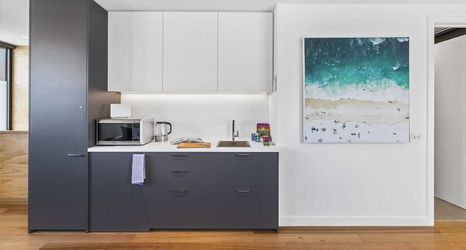 Others 2 Stylish Studio With Great Amenities Near Beachside