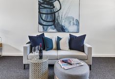 Others 6 Stylish Studio With Great Amenities Near Beachside