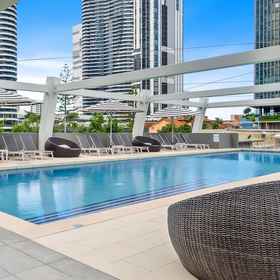 Primary image 1 우아한 2베드, 멋진 전망 있음, 수영장, 바비큐, 체육관 있음, Lower Beechmont 호텔