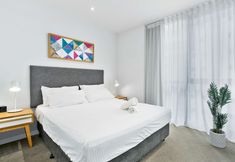 Others 3 Elegant 2-bed With Stunning Views, Pool, Bbq, Gym