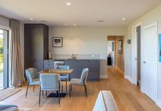 อื่นๆ 7 The Keep at Woodside Bay