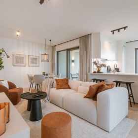 Room 1 Ostend Luxury 4-guest Balcony and Free Parking, Gistel Apartments