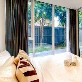 Room1Deluxe Brighton Apt Private Garden Parking WIFI,曼宁汉姆飯店