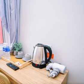 Room 1 Swing & Pillows @ Kelana Jaya, Selangor, Hotel Studio LOKASI