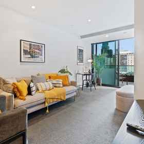 Primary image 1 파노라마 시티 뷰를 갖춘 센트럴 엔터테이너, Capri @ The Quays 호텔