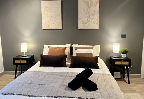 其他 M&C Compañía 426