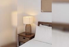 Others 4 Thirty-Nine Albatross