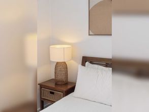 Others 4 Thirty-Nine Albatross