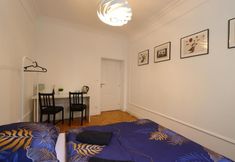 Others 7 Fantastic Inn Warsaw - KP69