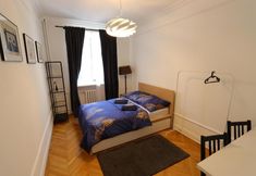 Others 6 Fantastic Inn Warsaw - KP69