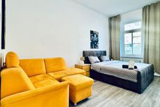 Lain-lain Affordable Cozy 3BR Apt Near FAC Platz