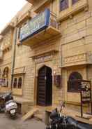 Primary image Arya Haveli