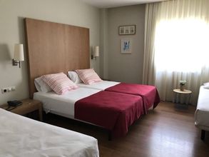 其他 4 Hotel Entredos