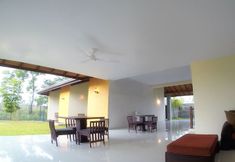 Others 6 Airport Villa