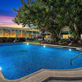 Primary image1Malibu Resort Motel,皮内拉斯县飯店