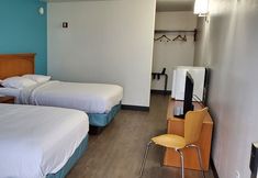 Others 7 Motel 6 Baker City, OR