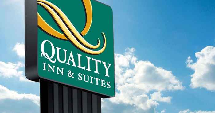 อื่นๆ Quality Inn & Suites