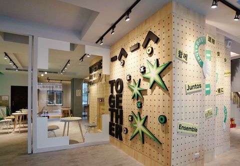 Others together hotel-Hualien Zhongshan