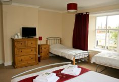 其他 3 The Wheatsheaf