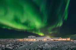 Northern Light Inn, AU$876